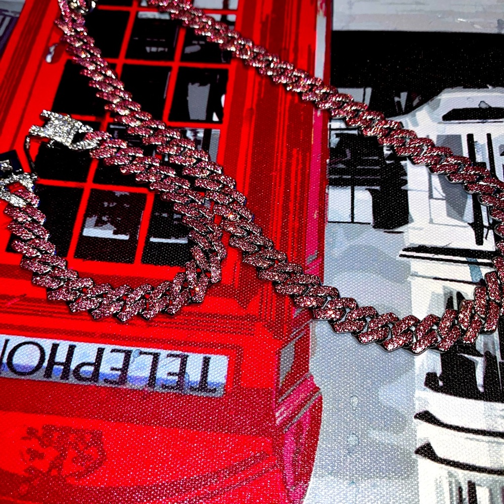 Fashion necklace and bracelet set!